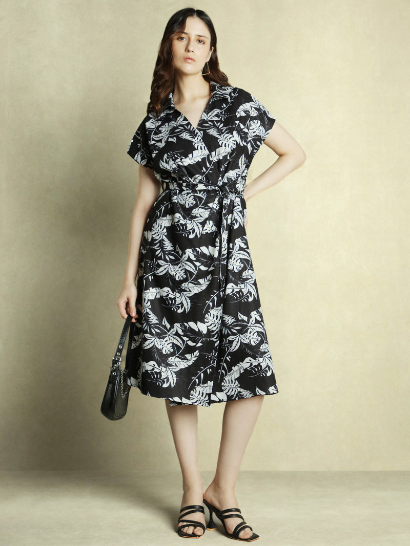 DL Woman Black Floral Print V-Neck Wrap Dress