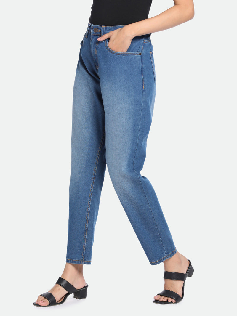 DL Woman Mom Fit High-Rise Clean Look Light Fade Stretchable Jeans