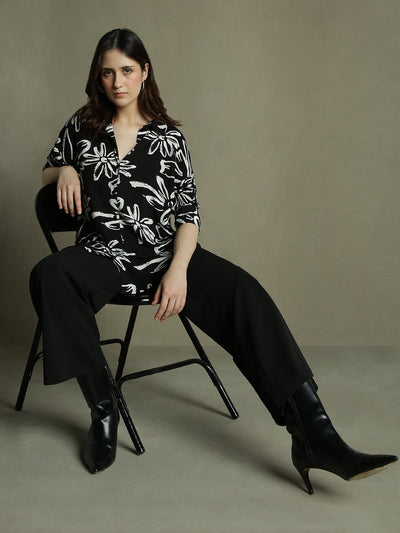 DL Woman Black Floral Print Collared Cotton Shirt