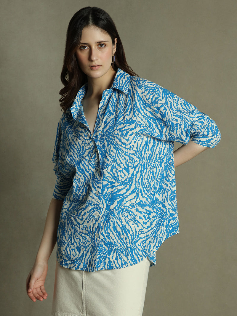 DL Woman Blue Floral Print Collared Cotton Shirt