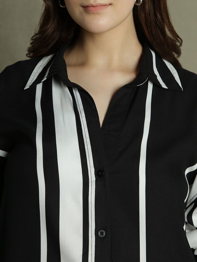 DL Woman Black Printed Stripes Collared Cotton Shirt