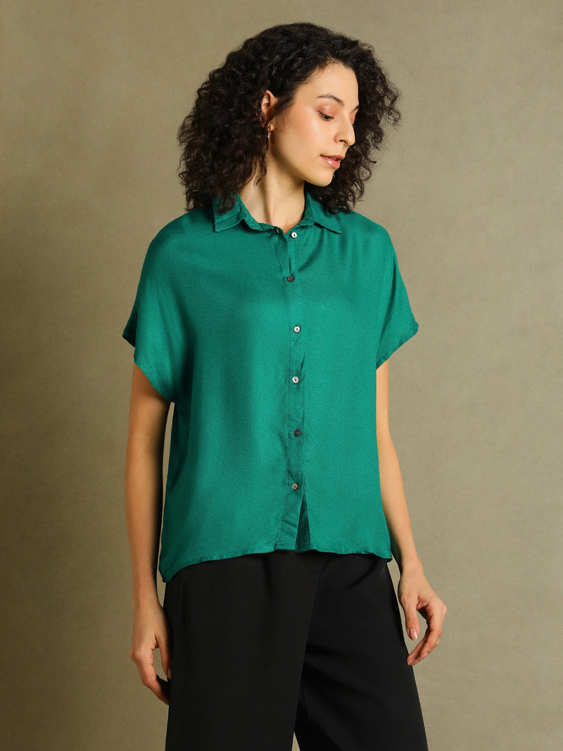 DL Woman Green Extended Sleeves Relaxed Fit Casual Shirt