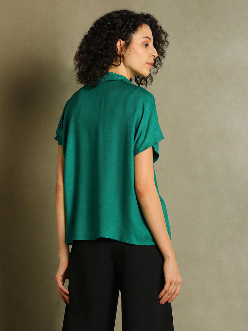 DL Woman Green Extended Sleeves Relaxed Fit Casual Shirt