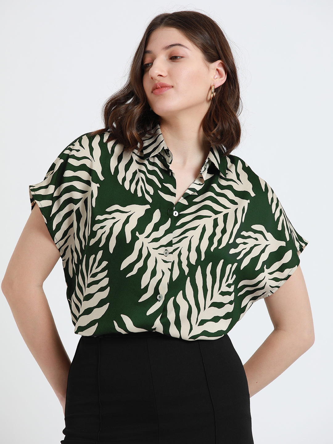 DL Woman Spread Collar Regular Fit Tropical Print Black Shirt