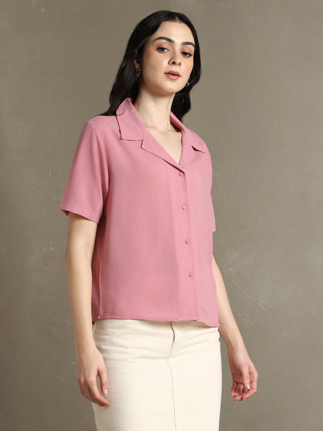 DL Woman Pink Solid Lapel Collar Half Sleeves Shirt