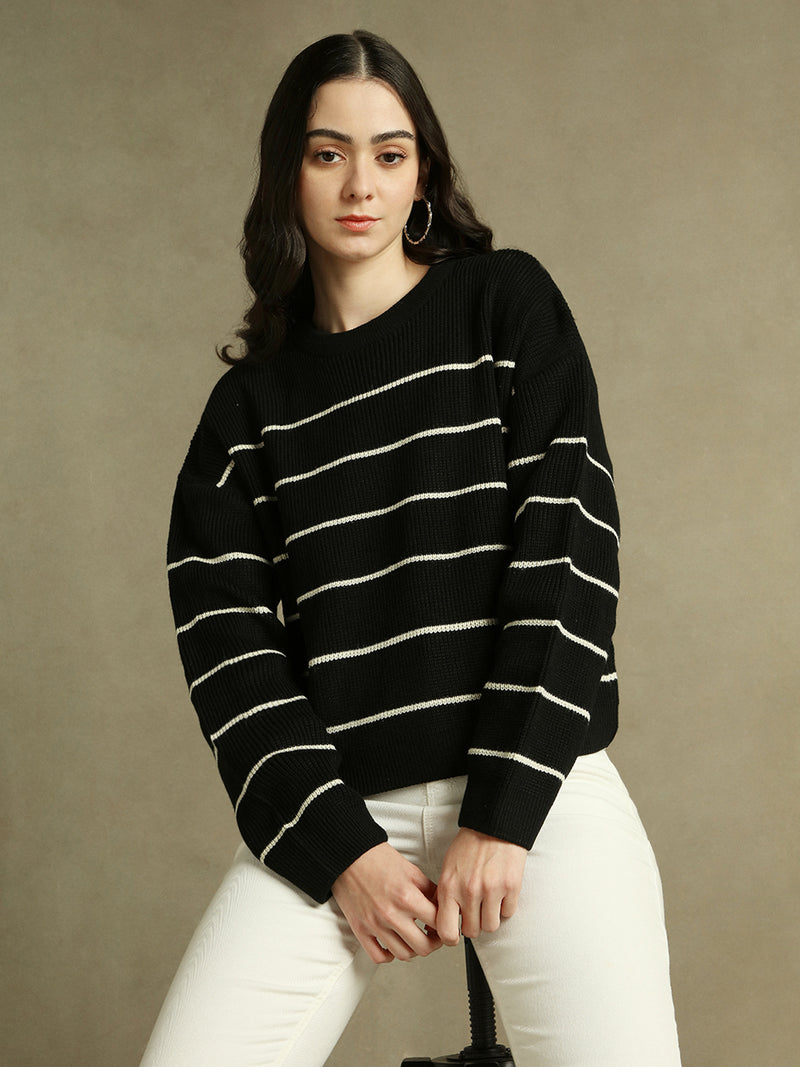 DL Woman Round Neck Striped Pullover Sweater