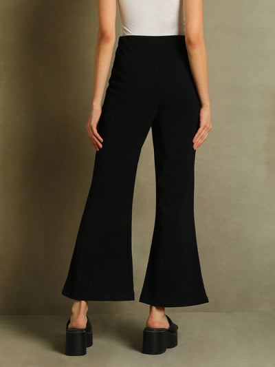 DL Woman Black Solid Women Trousers