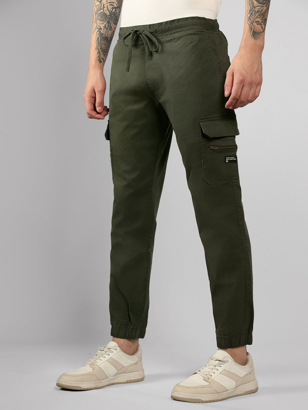 Men's Olive Solid Slim Fit Cargo Jogger