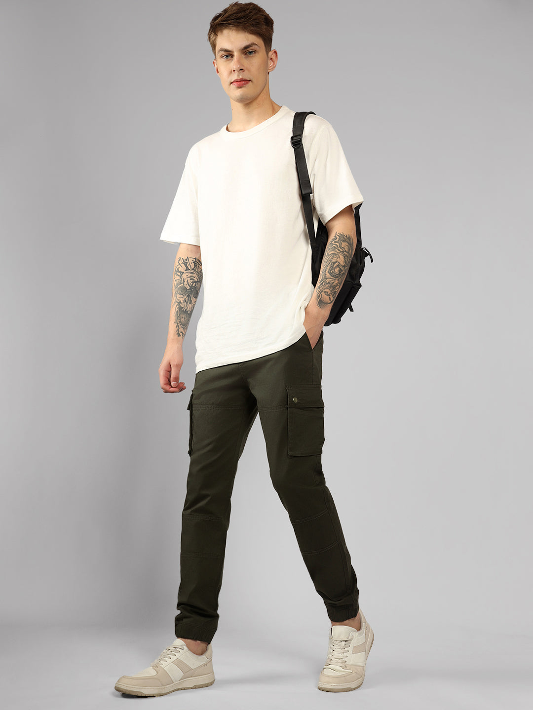 Men's Light Olive Solid Slim Fit Cargo Jogger