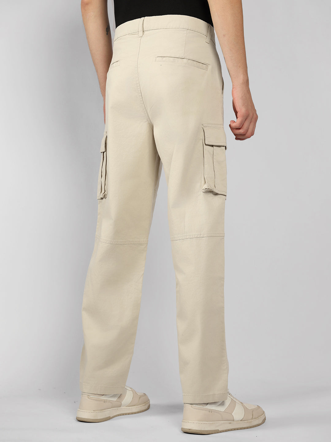 Men's Beige Solid Relaxed Fit Cargos