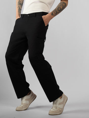 Men's Black Solid Relaxed Fit Cargos