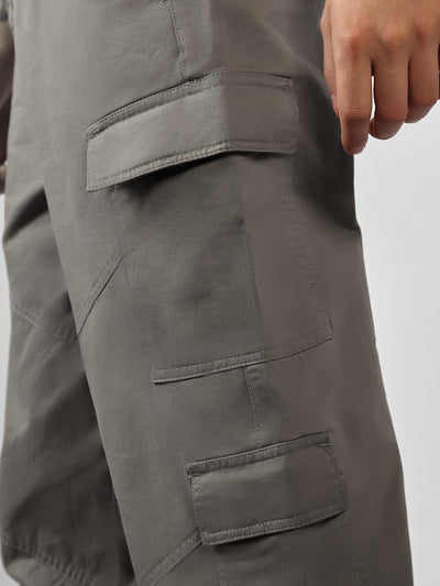 Men's Light Grey Solid Relaxed Fit Cargos