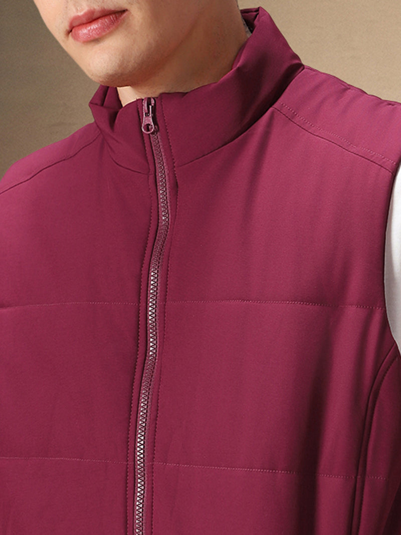 Men's Maroon Solid Stand Collar Sleeveless Gilet Jacket