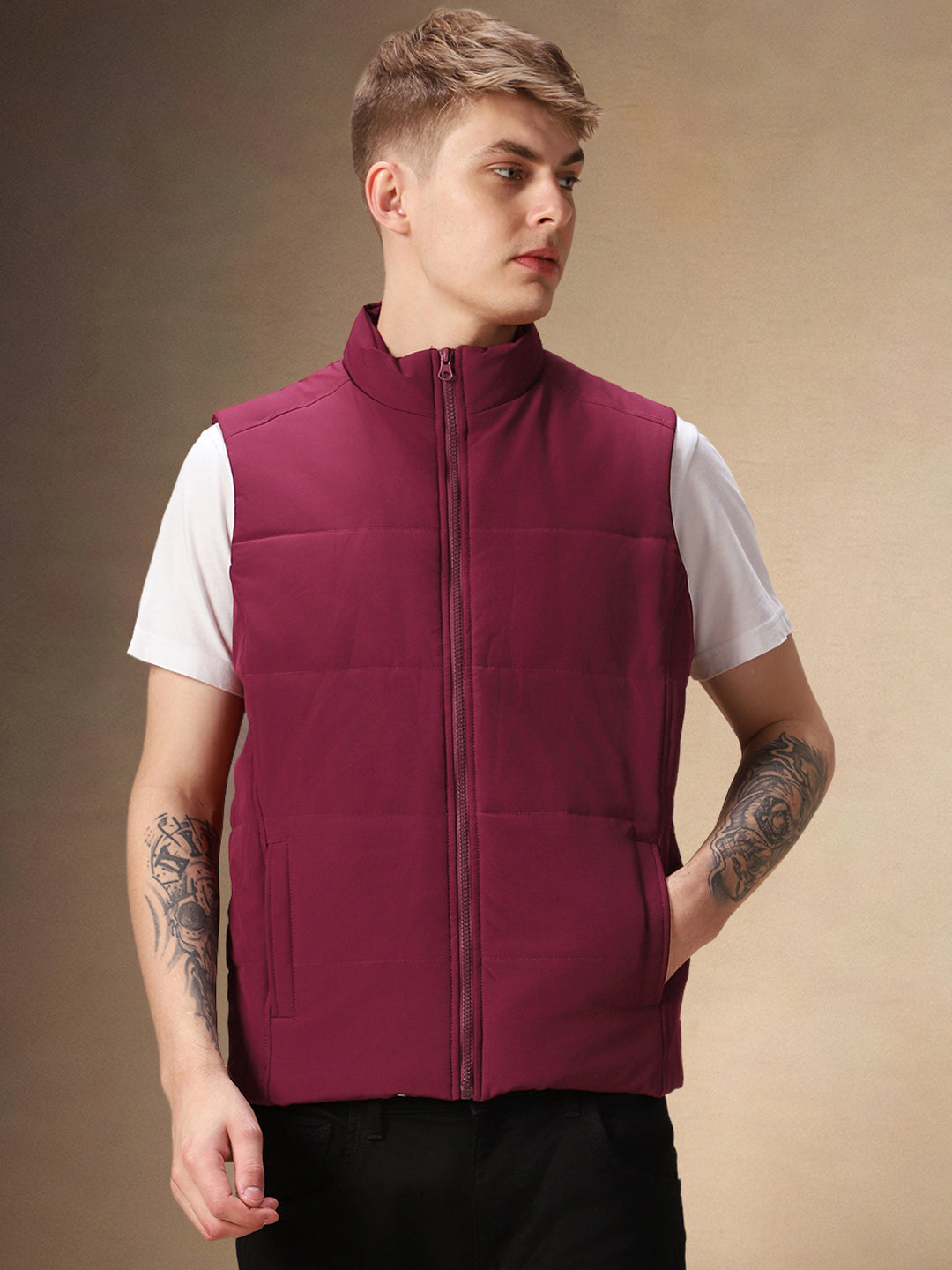 Men's Maroon Solid Stand Collar Sleeveless Gilet Jacket