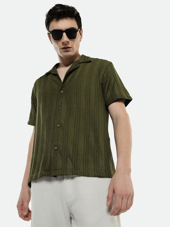 Men's Green Textured Stripes Cuban Collar Half Sleeves Casual Shirt