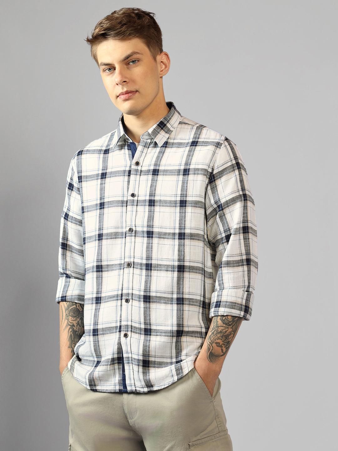 Men's Off-White Checks Spread Collar Full Sleeve Regular Fit Shirt