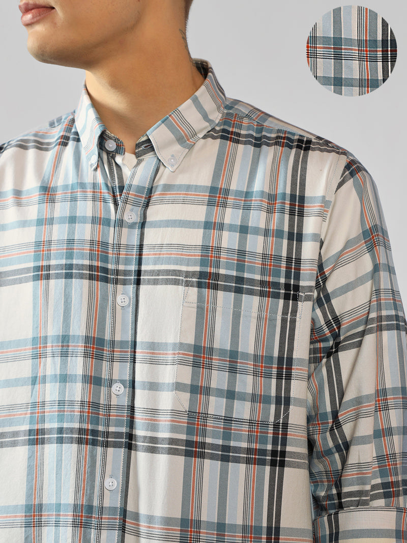 Men's Off-White Checks Button Down Collar Full Sleeve Regular Fit Shirt