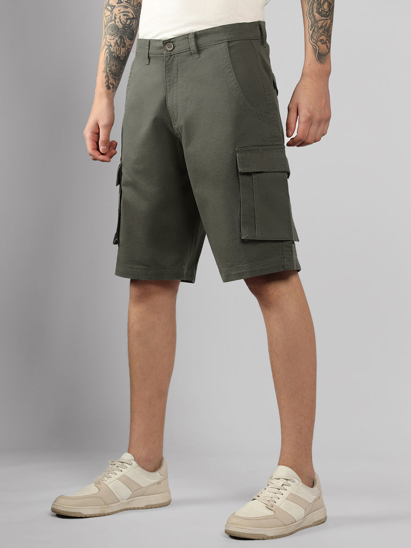 Men's Light Grey Solid Relaxed Fit Shorts