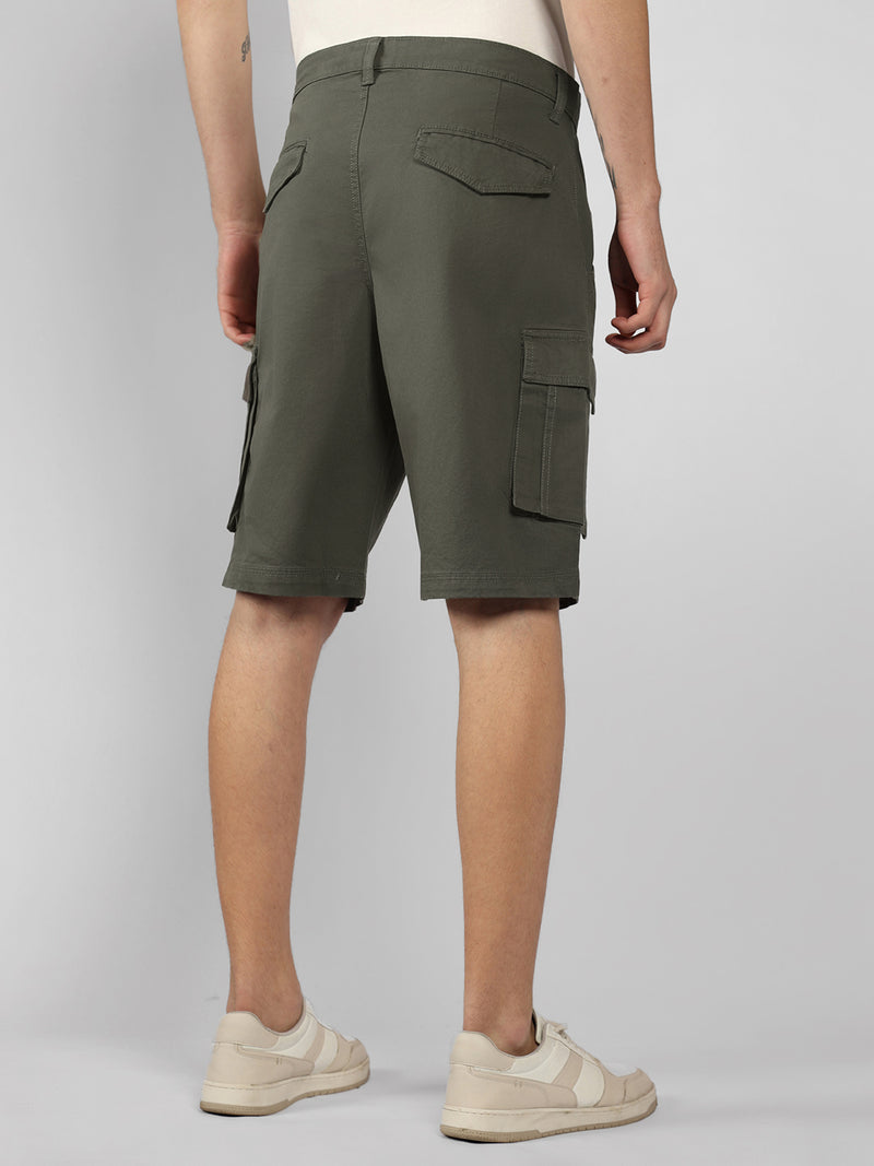 Men's Light Grey Solid Relaxed Fit Shorts