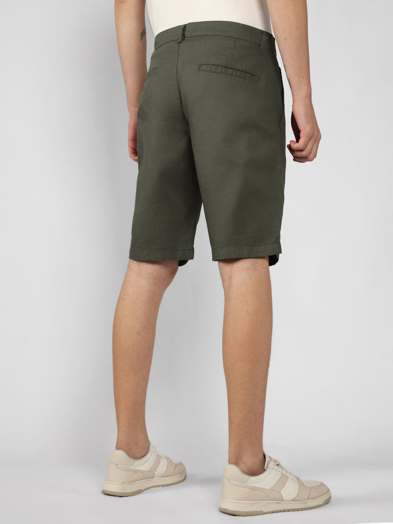 Men's Olive Solid Regular Fit Shorts