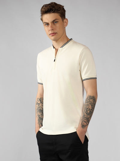 Men's Off-White Solid Henley Neck Half Sleeve Casual T-Shirt