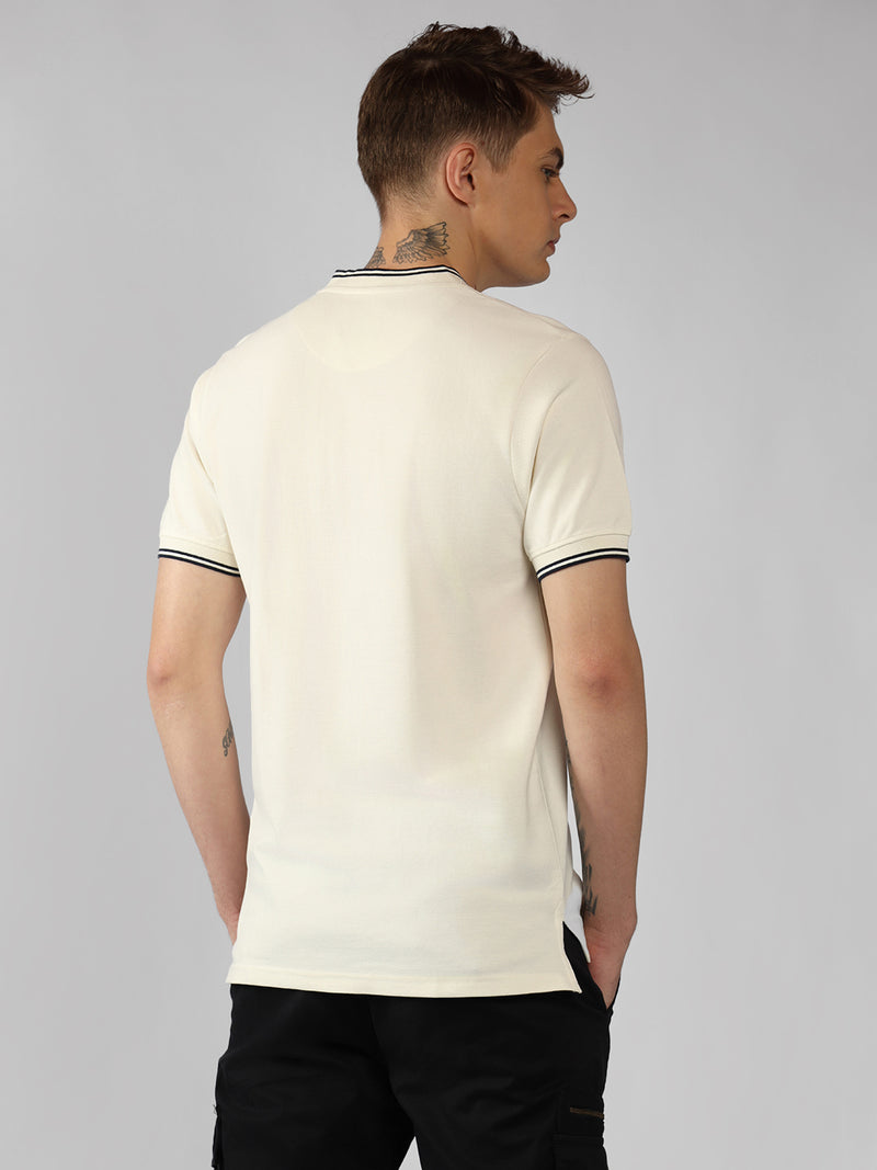 Men's Off-White Solid Henley Neck Half Sleeve Casual T-Shirt