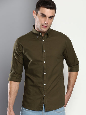 Men's Solid Slim Fit Cotton Oxford Casual Shirt With Button-Down Collar & Full Sleeves