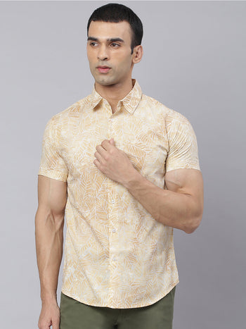 Men's Floral Prints Slim Fit Half Sleeves Spread Collar Shirt (Yellow)