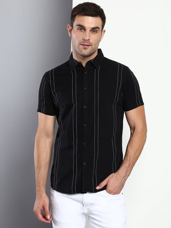 Men's Striped Black Slim Fit Cotton Casual Shirt With Spread Collar & Half Sleeves