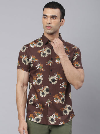 Men's Floral Prints Slimfit Half Sleeves Spread Collar Shirts (Brown)