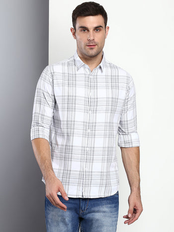 Men's Checkered White Slim Fit Cotton Casual Shirt With Spread Collar & Full Sleeves