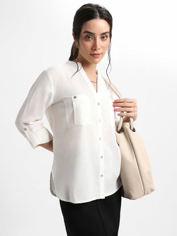 DL Woman Round Neck Regular Fit Solid Off White Top