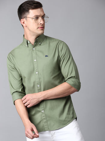 Men's Solid Dusty Green Slim Fit Casual Shirt With Button Down