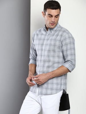Dennis Lingo Men's Checkered Slim Fit Cotton Linen Casual Shirt With Button-Down Collar & Full Sleeves