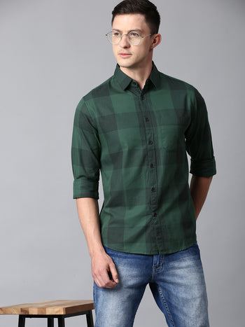 Men's Checkered Green Slim Fit Casual Shirt With Spread Collar