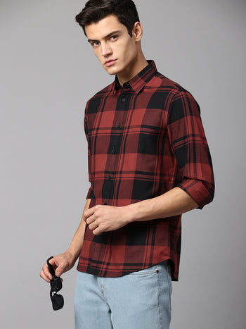 Men's Checkered Red Slim Fit Casual Shirt  Spread Collar