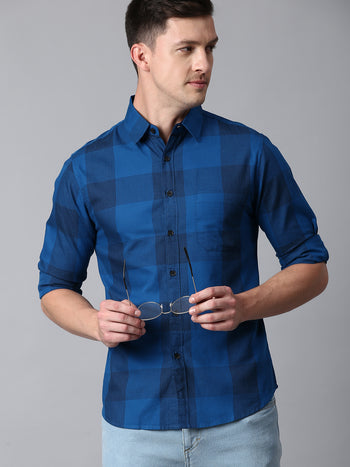 Men's Checkered Blue Slim Fit Casual Shirt With Spread Collar