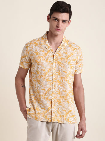 Men's Yellow Leaf Print Slim Fit Casual Shirt