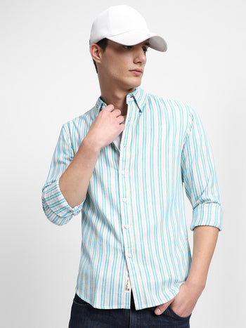 Men's Vertical Stripes Green Spread Collar Casual Shirt