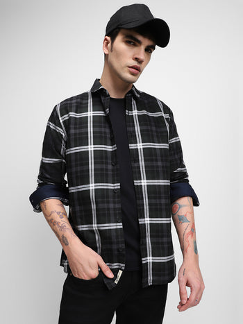 Men's Regular Collar Slim Fit Checks Black Casual Shirt