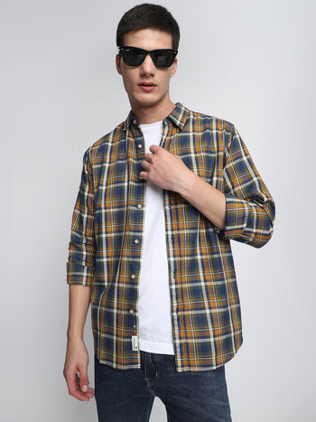 Men's Slim Fit Tartan Checks Pure Cotton Casual Shirt