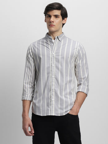 Men's Slim Fit Striped Button Down Collar Casual Shirt