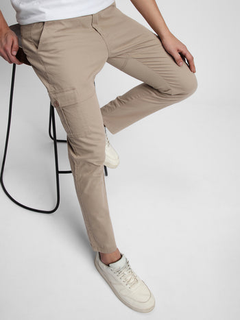 Men's Brown Slim Fit Cargos Trousers