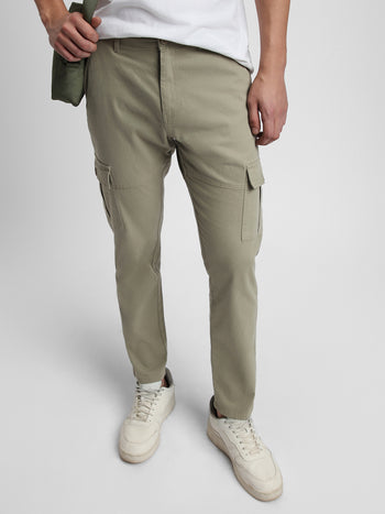 Men's Green Slim Fit Cargos Trousers