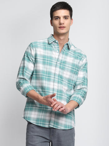 Men's Button Down Collar Slim Fit Checks Green Casual Shirt