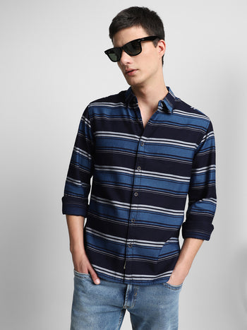 Men's Navy Checkered Full Sleeve Casual Shirts