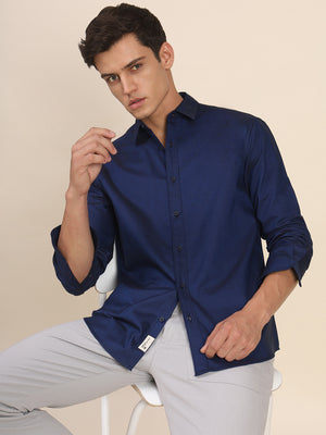 Dennis Lingo Men's Slim Fit Blue Solid Button Down Collar & Full Sleeves Casual Shirt