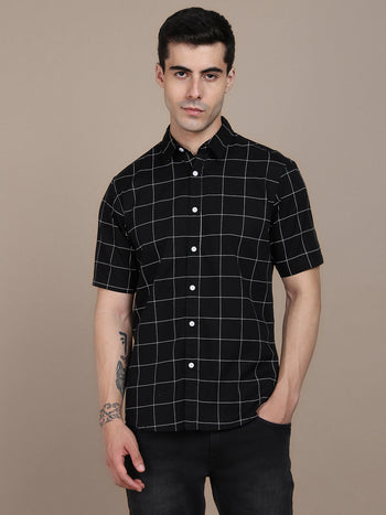 Men's Windowpane Checked Cotton Slim Fit Opaque Casual Shirt